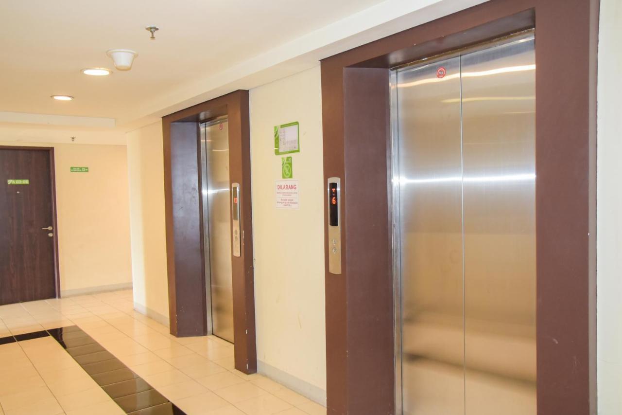 Reddoorz Apartment @ Serpong Green View Tangerang Buitenkant foto